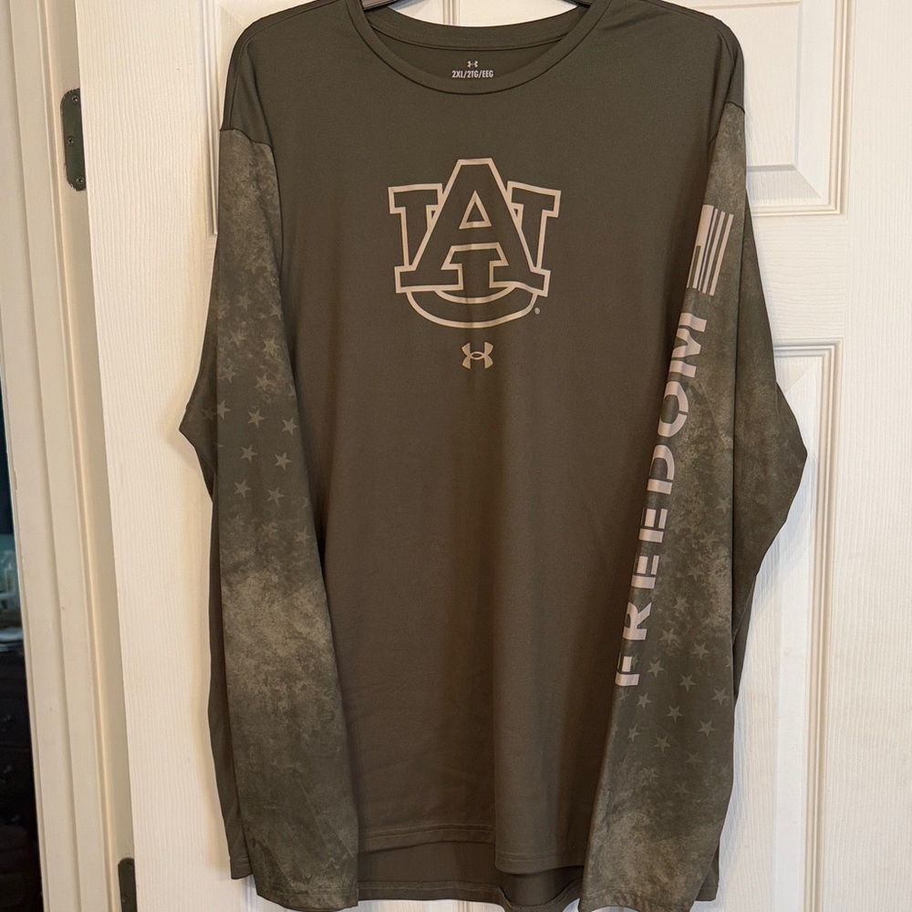 Auburn Tigers Under Armour Men's Dark Green Long Sleeve Tee (Military)